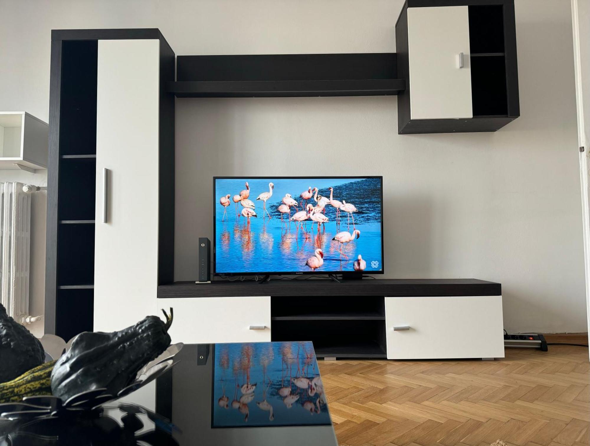 Airy & Beautiful Downtown Apartment Bükreş Dış mekan fotoğraf